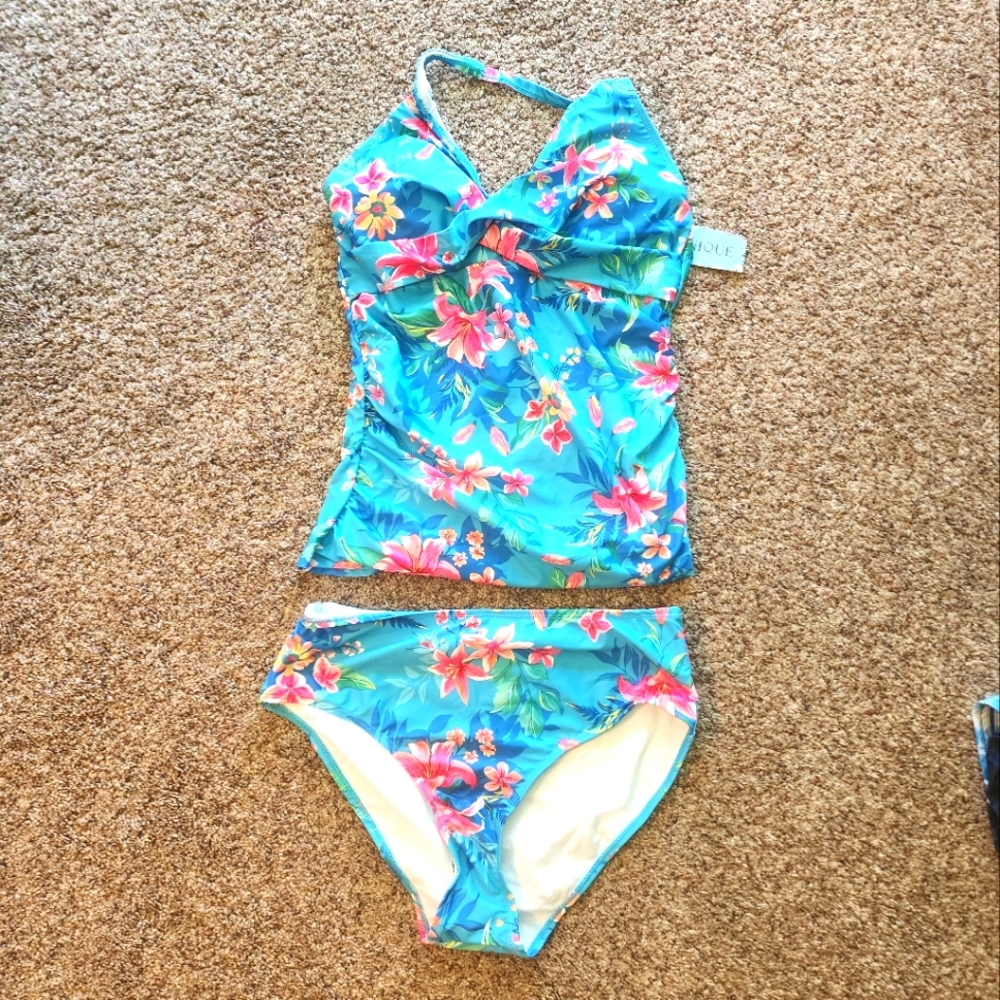 Younique Tankini Set